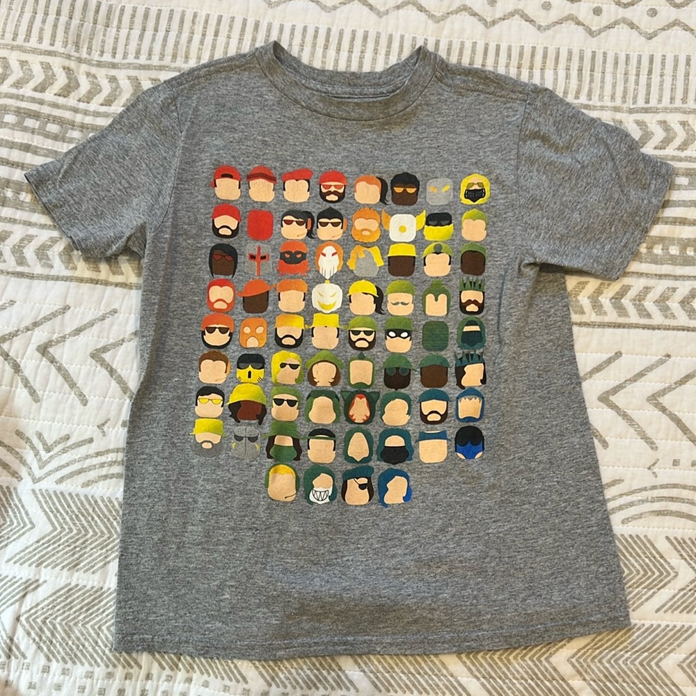 Roblox‎ Character Grid Gaming T-Shirt Gray Cotton Blend Casual Graphic Tee